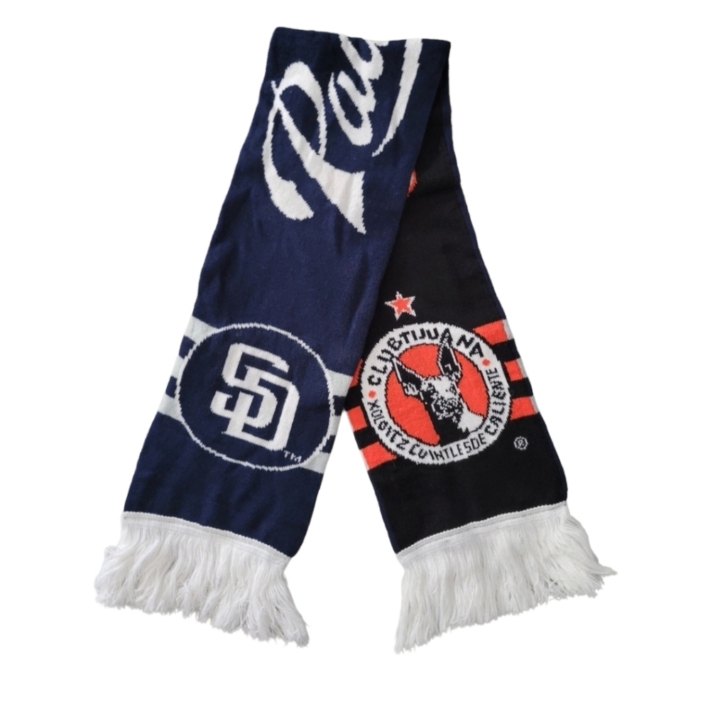 San Diego Padres x Club Tijuana Xolos SGA Soccer Reversable Collector Scarf NWOT